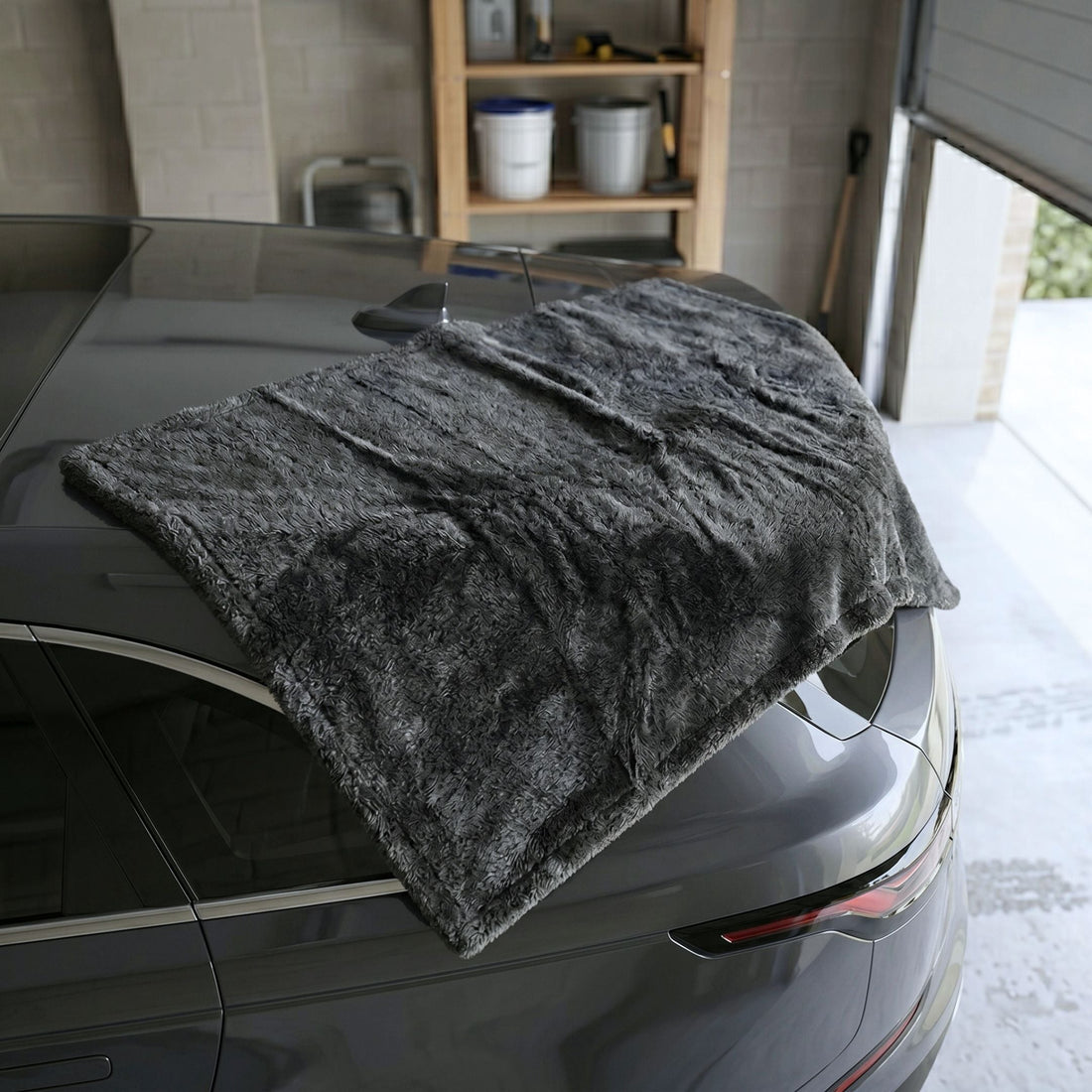 Mammoth Towel – 1300 GSM Car Cleaning & Drying Cloth (90×60 cm)